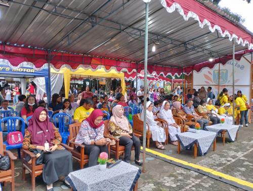 Gebyar Marsudirini-Para tamu undangan.