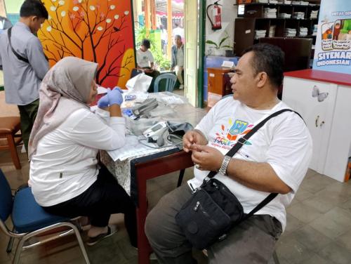 Gebyar Marsudirini-12 sampai dengan 14 Desember 2024, relawan pendonor darah sebelum diambil darahnya dicek kesehannya terlebih dahulu oleh team medis. 