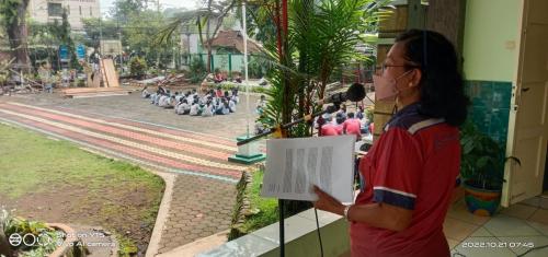 Pengarahan-dan-Informasi-mengenai-HPS-oleh-Ibu-Virene